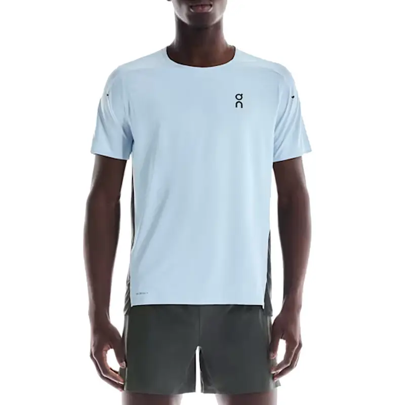 On T-shirt Azzurro 3040326