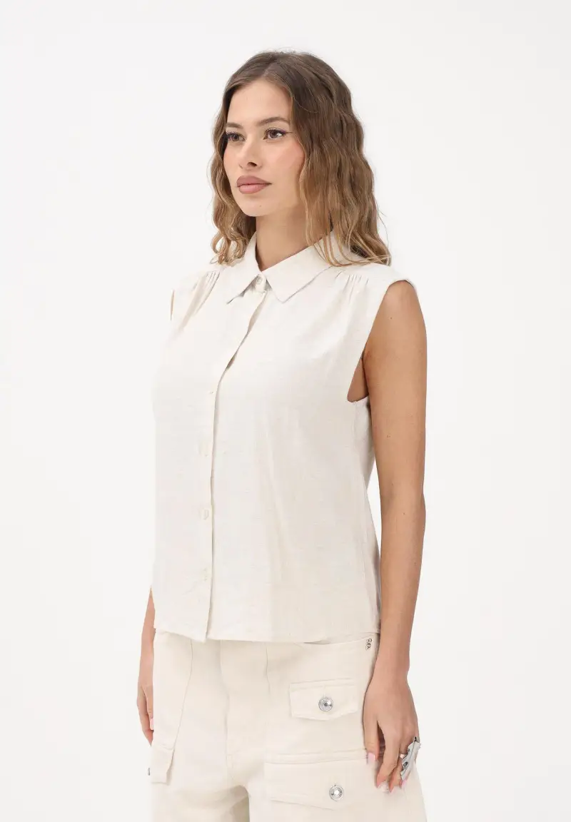 Camicia smanicata beige da donna