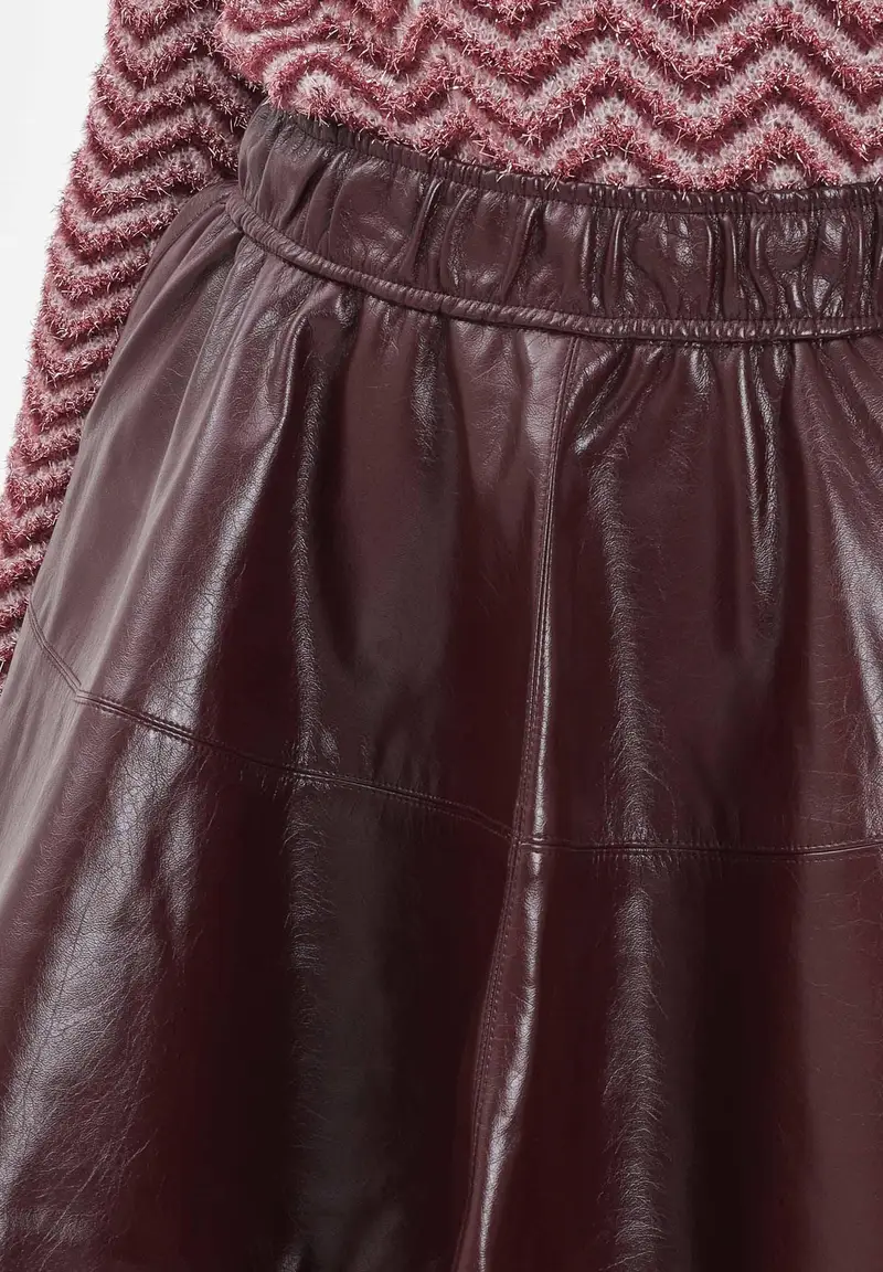 Gonna corta bordeaux da donna miniatura 3