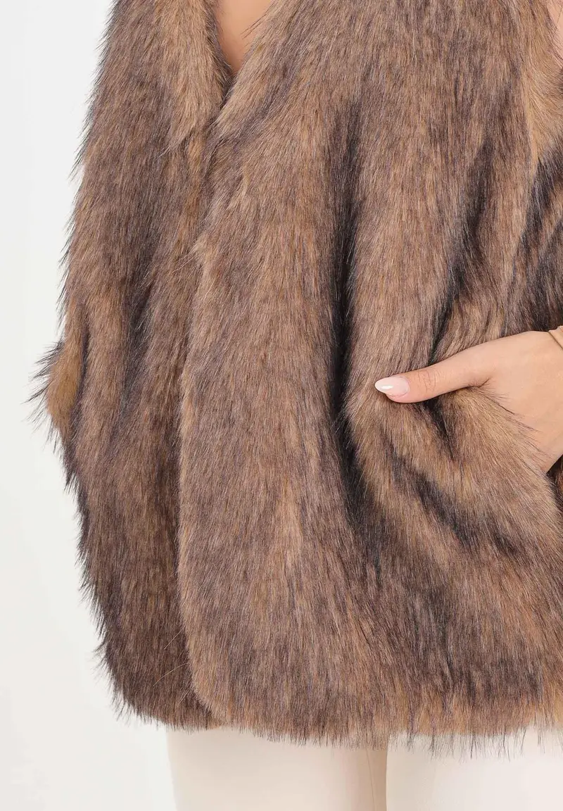Pelliccia smanicata marrone da donna miniatura 3