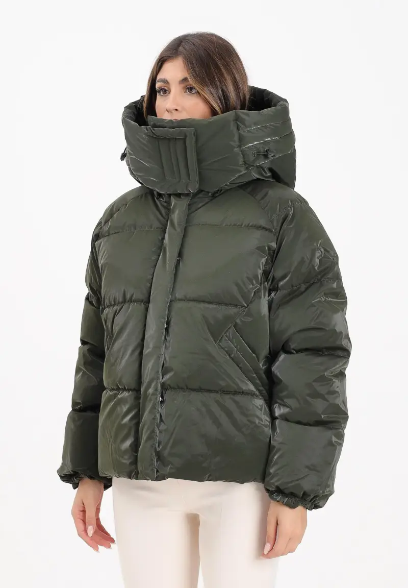 Piumino verde militare da donna