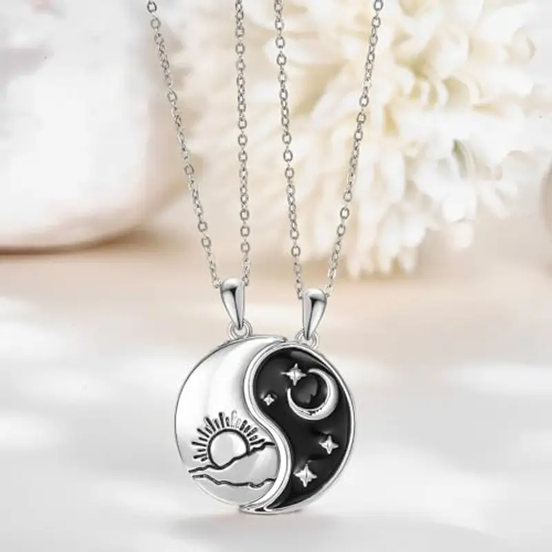 OQKAHIV 2pcs Stella Luna Coppie Collana Pendente per Uomini Donne, Ciondolo Tai Chi Collana per Uomo E Donna Catena Amicizia Yin Yang Coppia di Catena, Regalo Romantico Sorpresa per Lui Lei Fidanzati miniatura 2