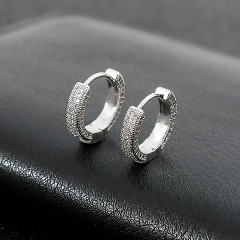 Orecchini a cerchio con zirconi cubici placcati in diamante, orecchini a cerchio rotondi leggeri per uomini e donne, Misura unica, Acciaio inossidabile, Zirconia cubica sintetica Nessuna pietra miniatura 3