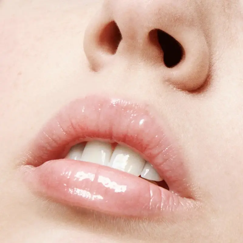 Labbra NUTRI LIP OIL - Gloss miniatura 4