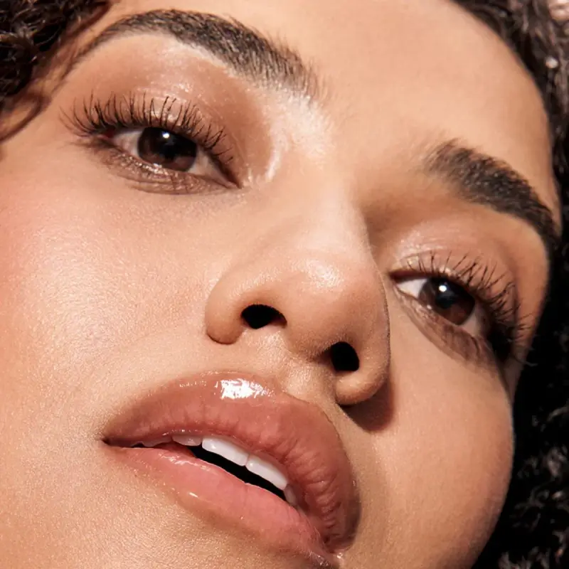 Labbra NUTRI LIP OIL - KISSABLE 03 POMEGRANATE - Gloss miniatura 4