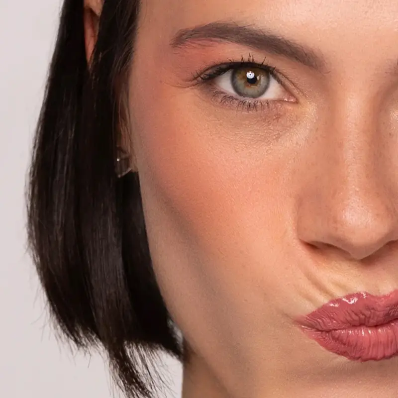 Viso CHEEKY BLUSHER 01 Natural Skin - marrone rosato naturale - Blush miniatura 3