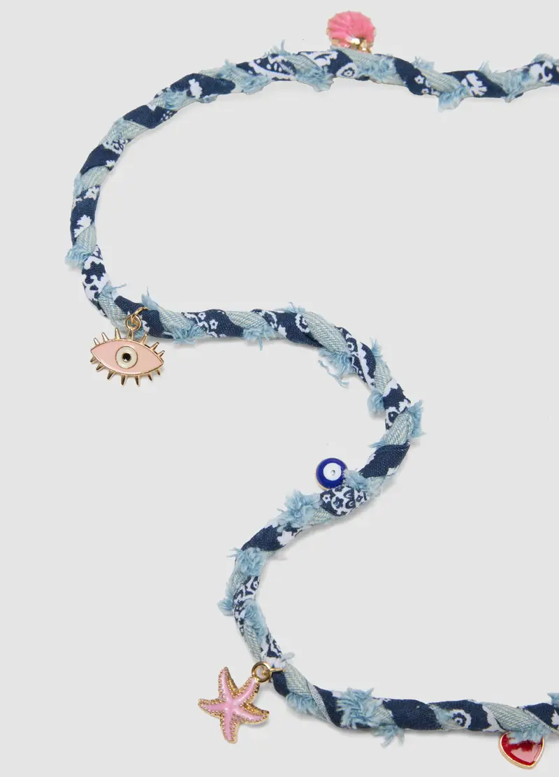 Collana Bandana In Denim Multicolor Con Charms, Donna, Multicolor miniatura 2