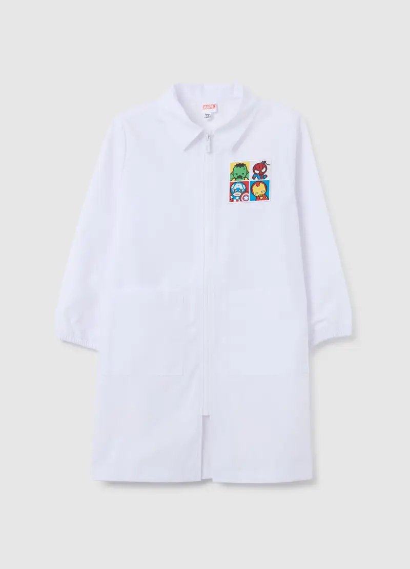 Grembiule Scolastico Da Bambino In Misto Cotone Bianco Con Ricamo Avengers, Bianco