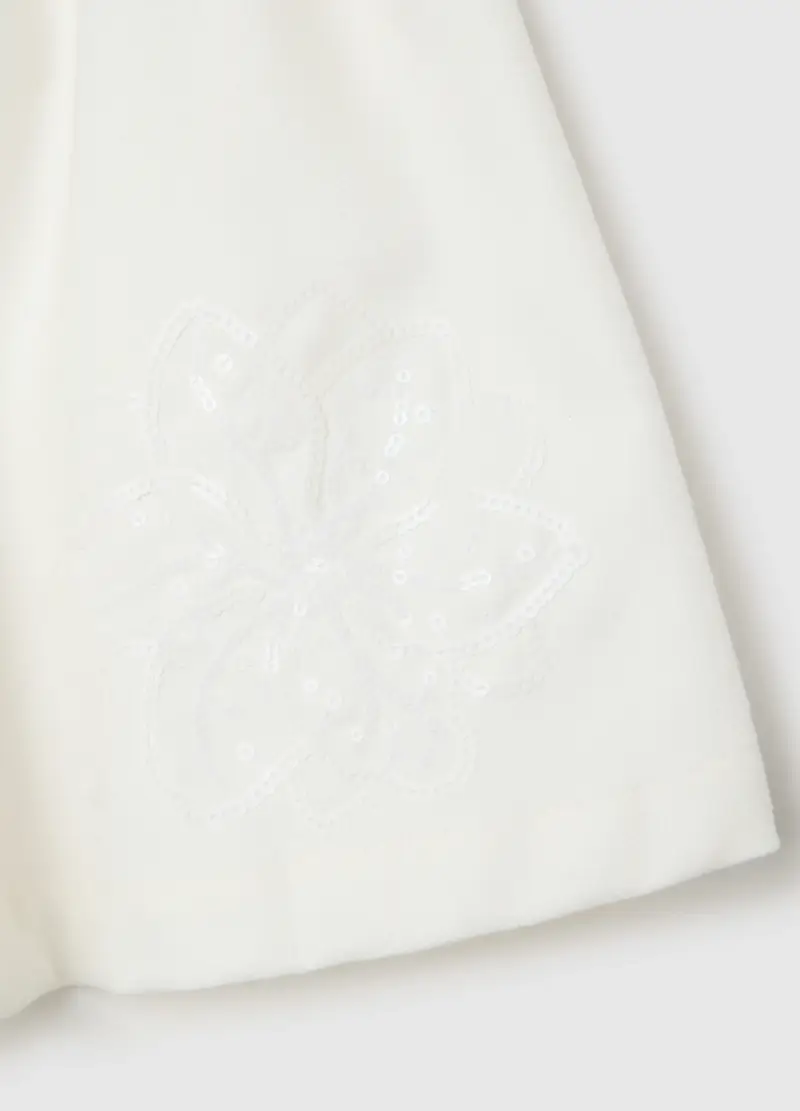 Shorts Bianchi Accoglienti Con Ricamo, Bambina, Bianco miniatura 3