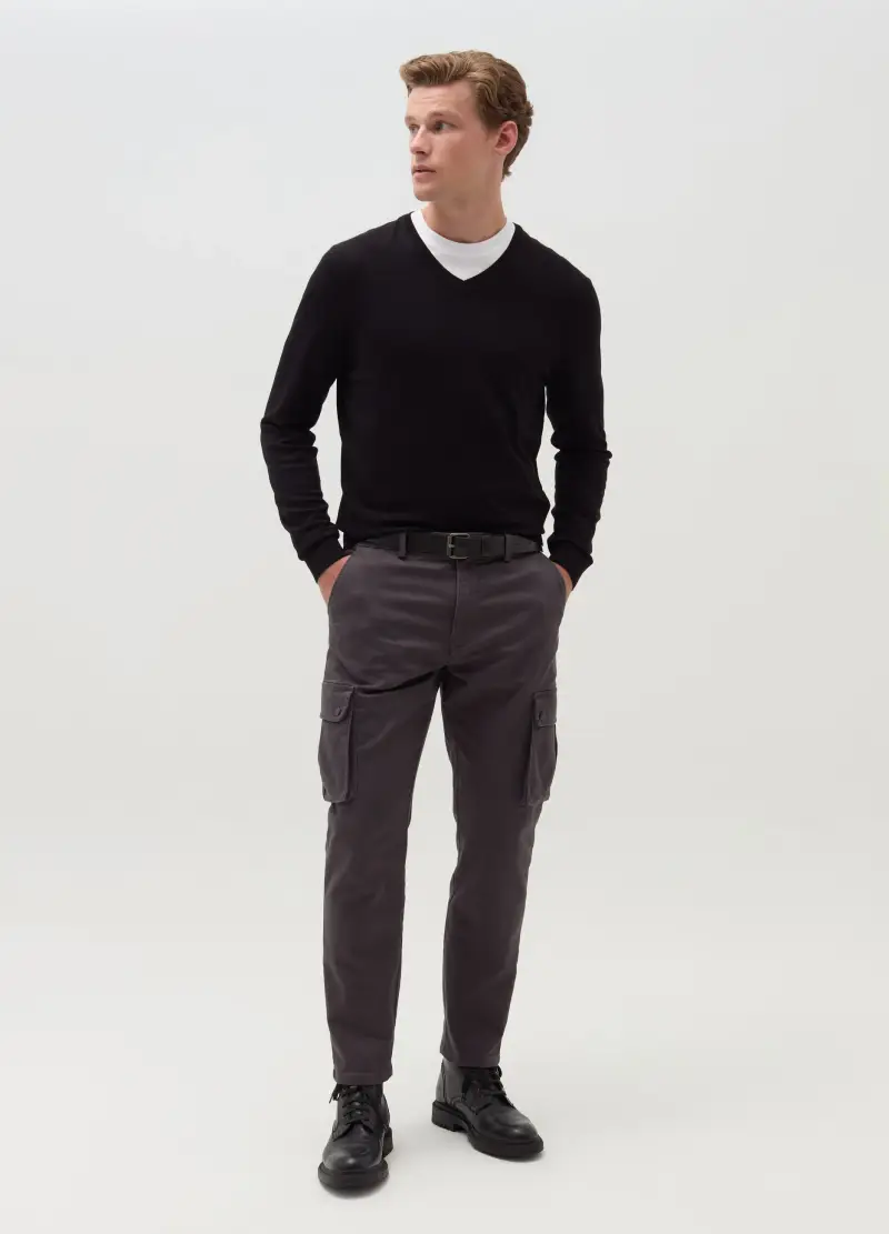 Maglione Nero Con Scollo A V In Misto Viscosa, Uomo, Nero