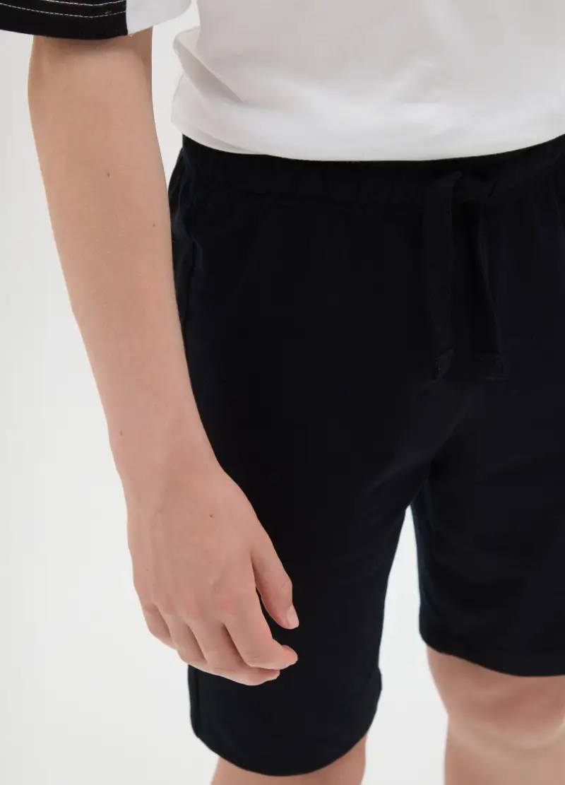 Shorts Da Ragazzo In Puro Cotone Nero Regular Fit, Bambino, Nero miniatura 2