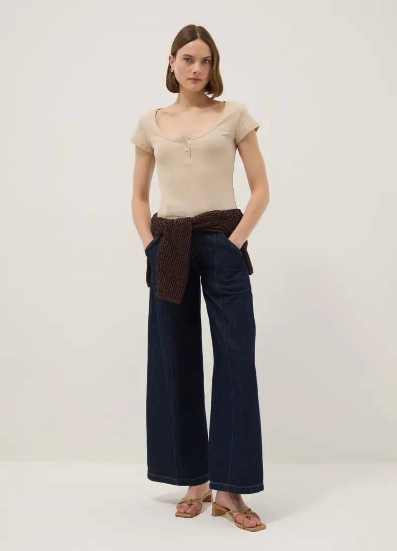 T-shirt In Puro Cotone Beige Regular Fit Con Scollo Serafino Profondo, Donna, Beige