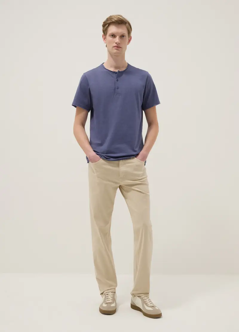 T-shirt In Puro Cotone Blu Regular Fit Con Collo Serafino, Uomo, Blu