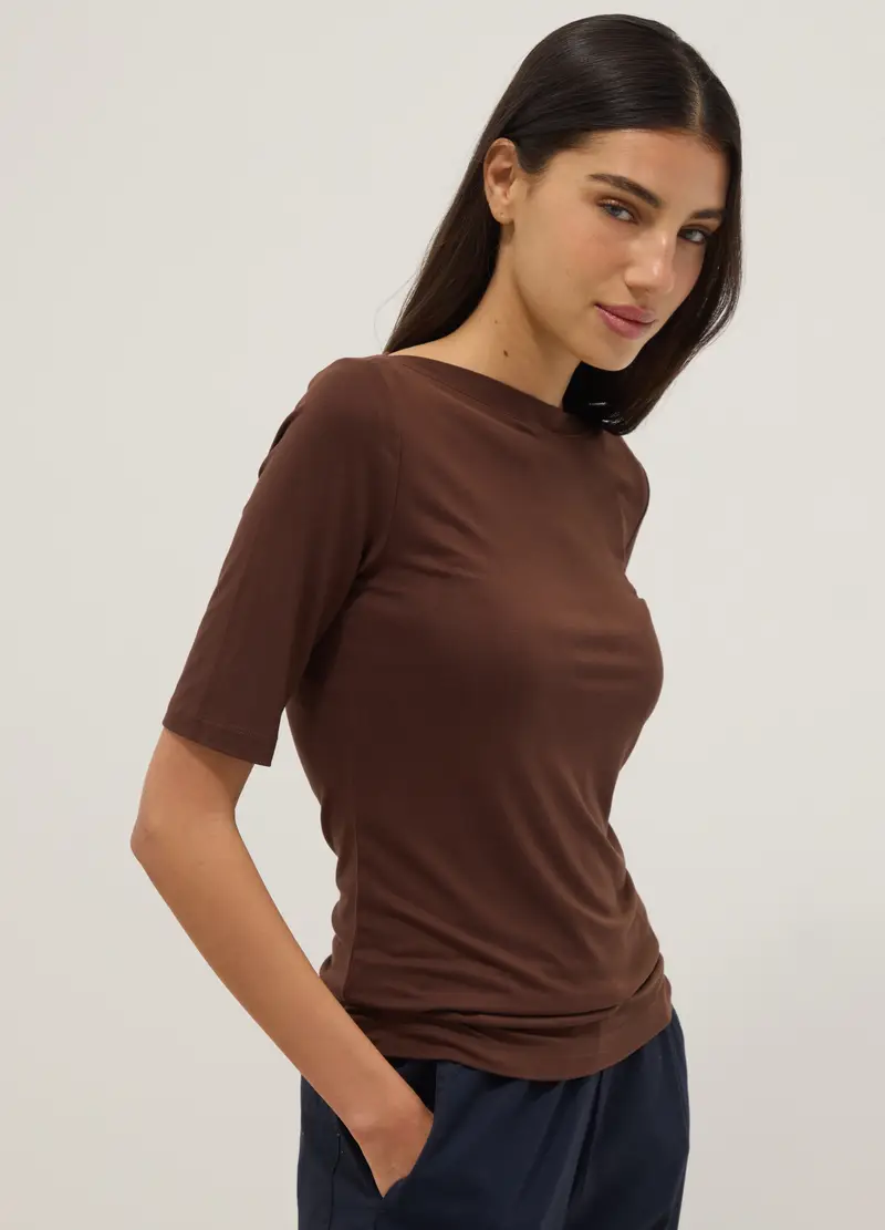 T-shirt In Viscosa Elasticizzata Marrone Regular Fit Con Scollo A Barca, Donna, Marrone