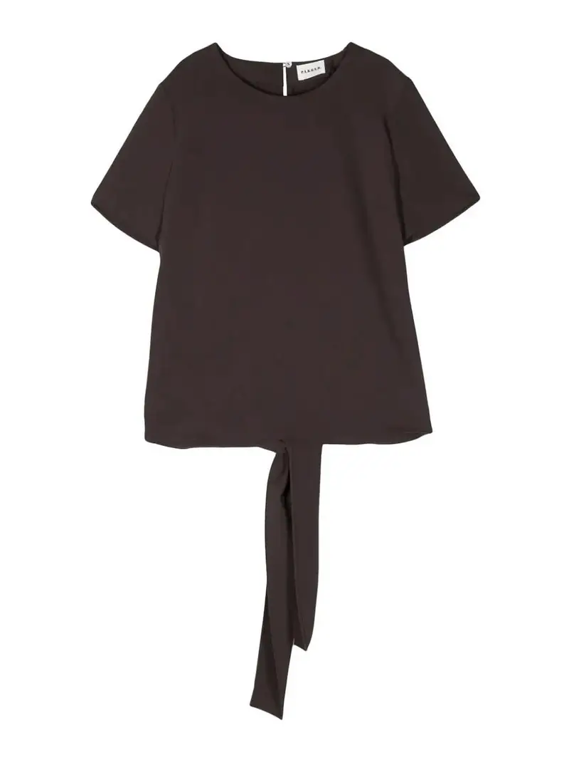 . Blusa Classica Marrone