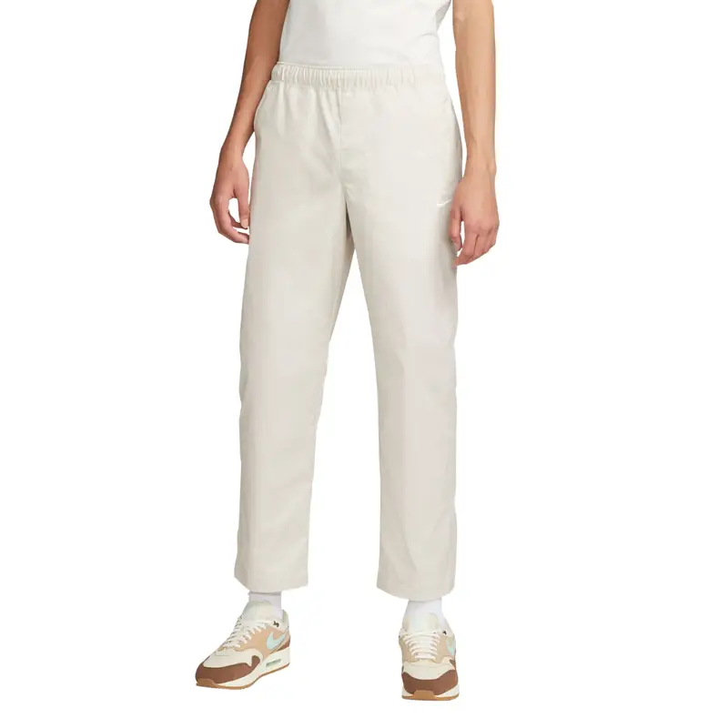 Pantaloni a gamba dritta in tessuto Nike Club