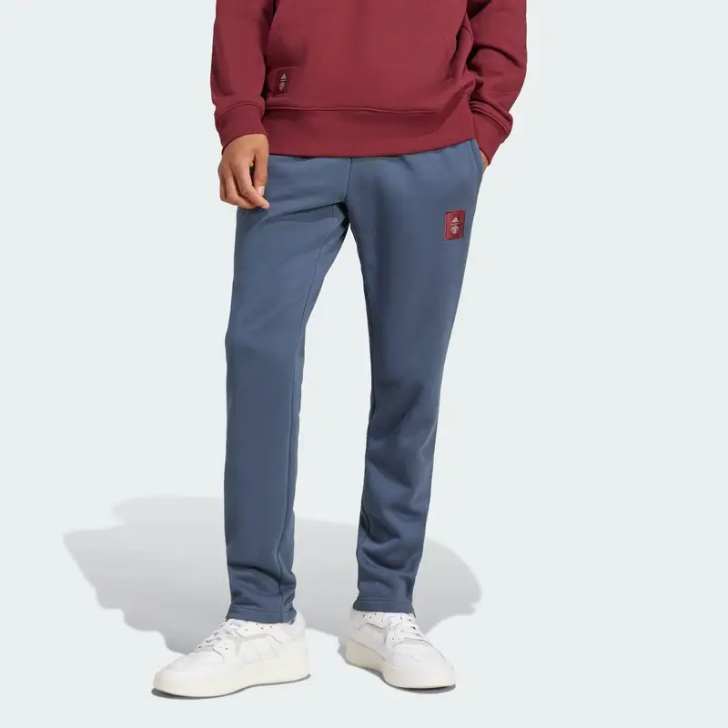 Pantaloni Seasonal Manchester United FC |  Adidas