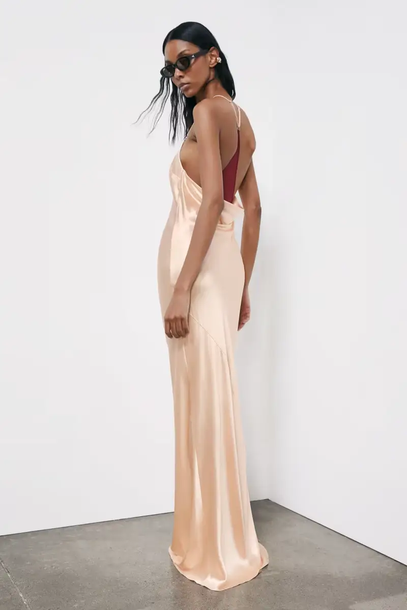 Abito di cerimonia in raso fluido Rosa