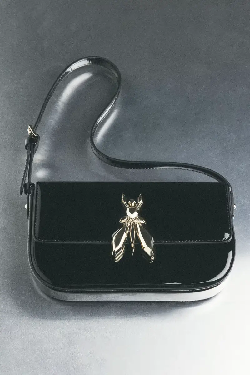 Borsa a spalla "ESSENTIAL" Fly in pelle verniciata Nero