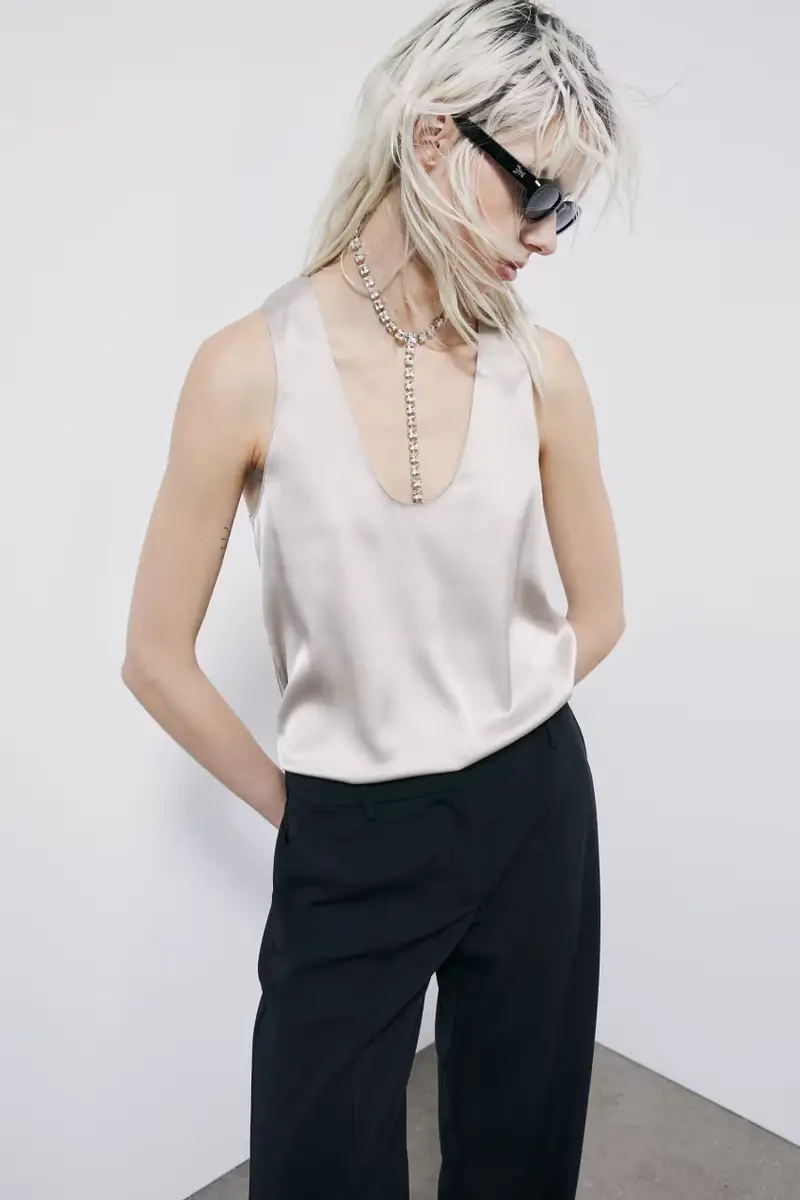 Canotta fluida in raso Grigio