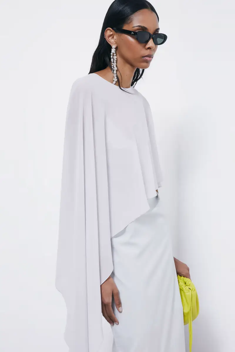 Coprispalle asimmetrico drappeggiato Grigio