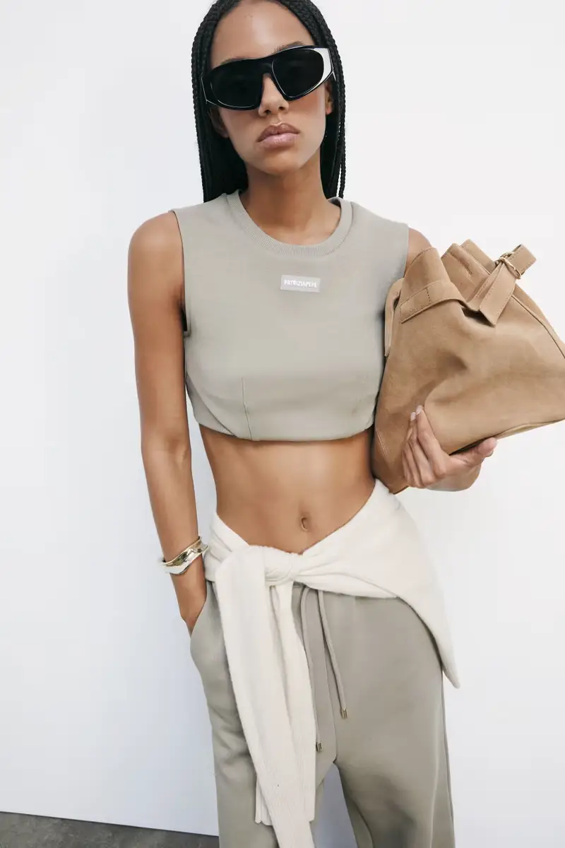 Crop top stretch smanicato Beige