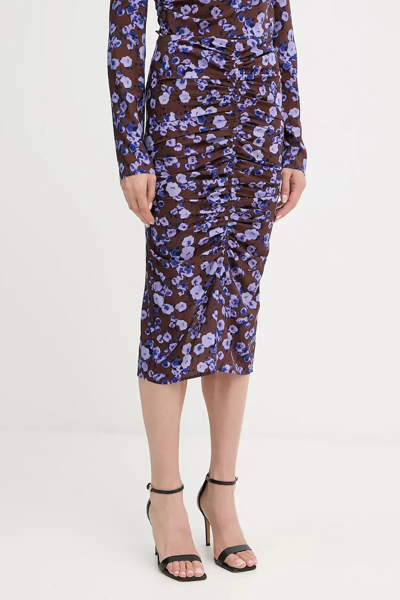 gonna colore marrone 8G0493 A636