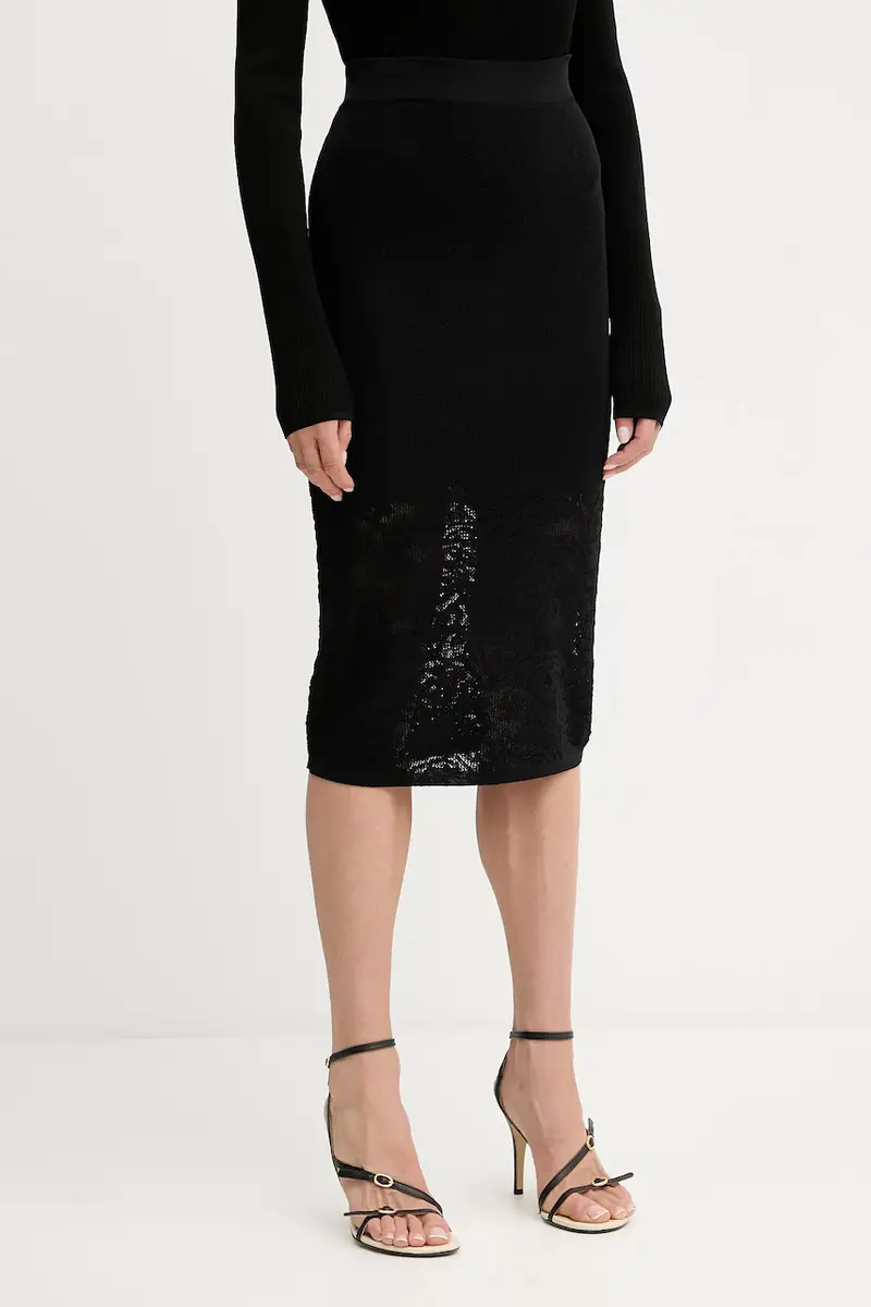 gonna colore nero 8G0482 K284