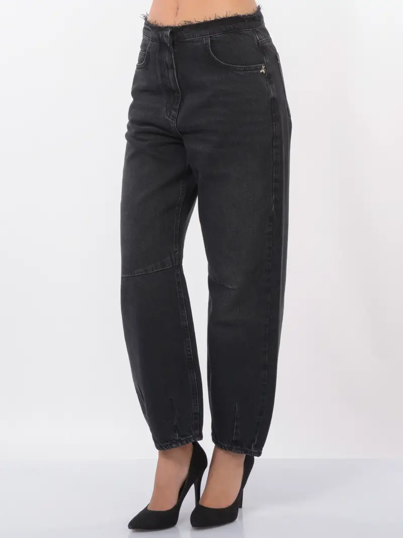 jeans da donna Patrizia Pepe a palloncino con microfrange NERO