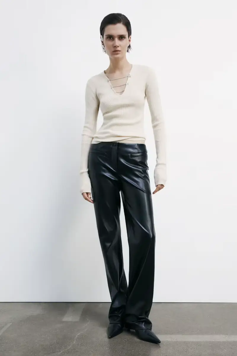 Maglia aderente "ESSENTIAL" con catene Bianco