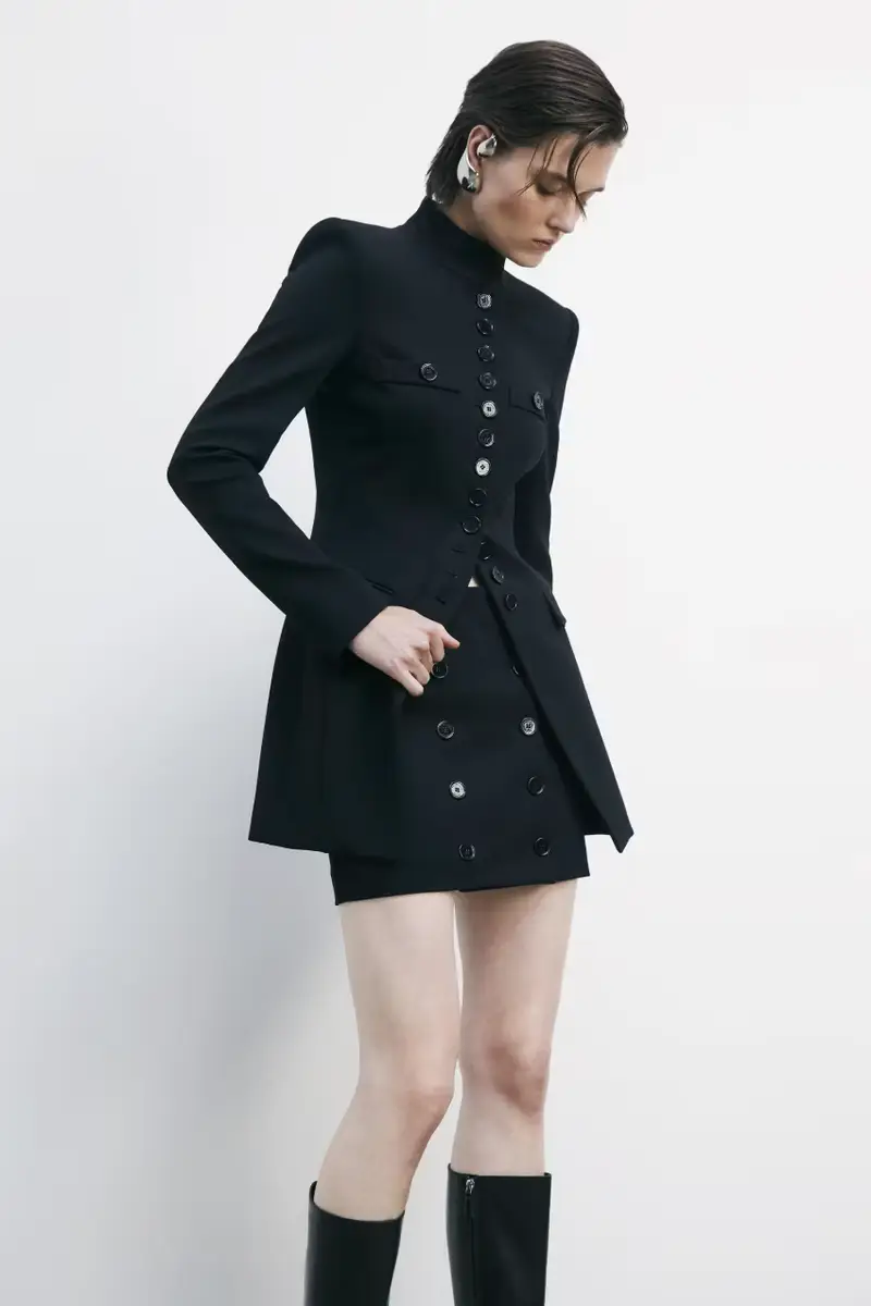 Minigonna a portafoglio con bottoni Nero