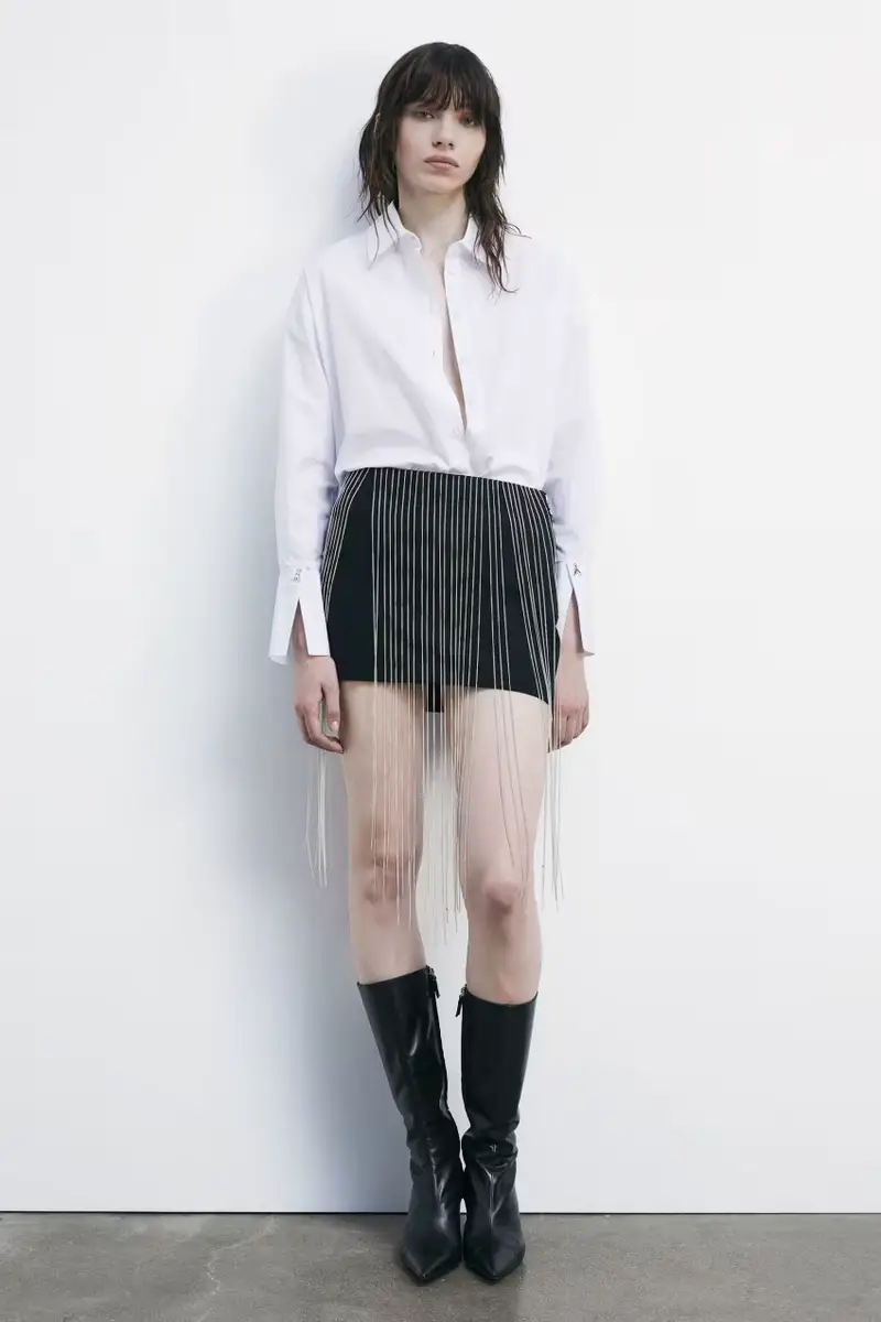 Minigonna con micro catene Nero