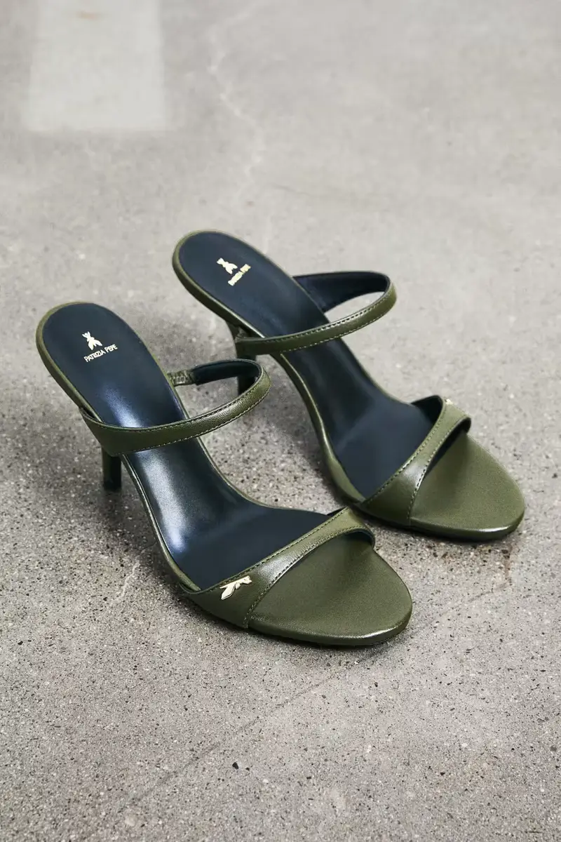 Sandali Minimal Shape glossy Verde