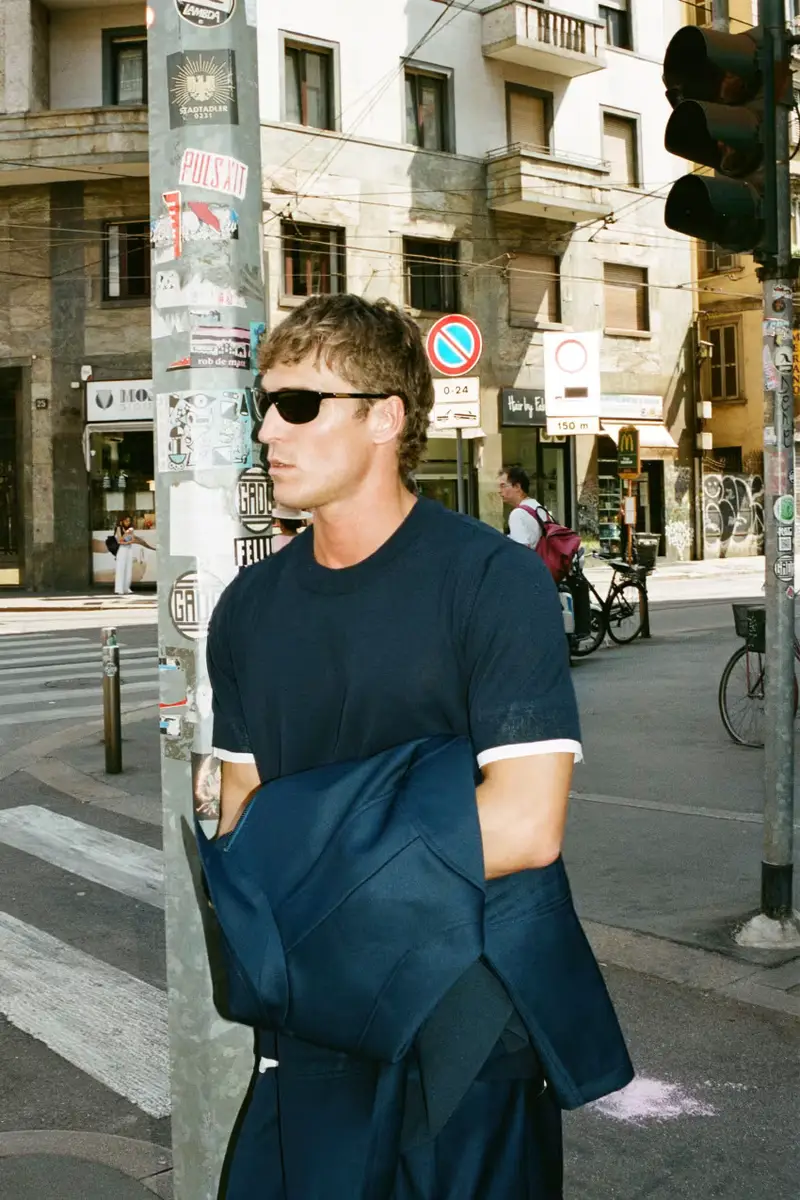 T-shirt in maglia con bordi a contrasto Blu