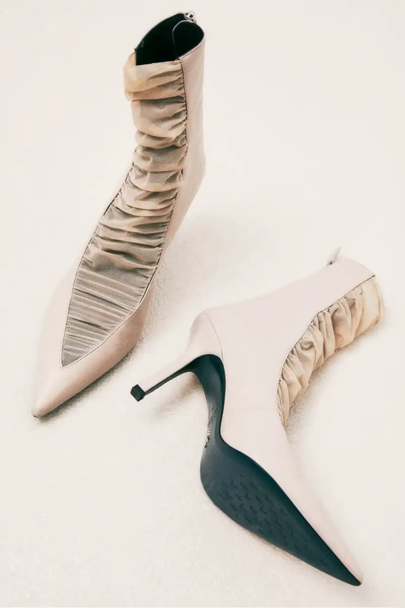 Tronchetti Minimal Shape Second Skin Beige