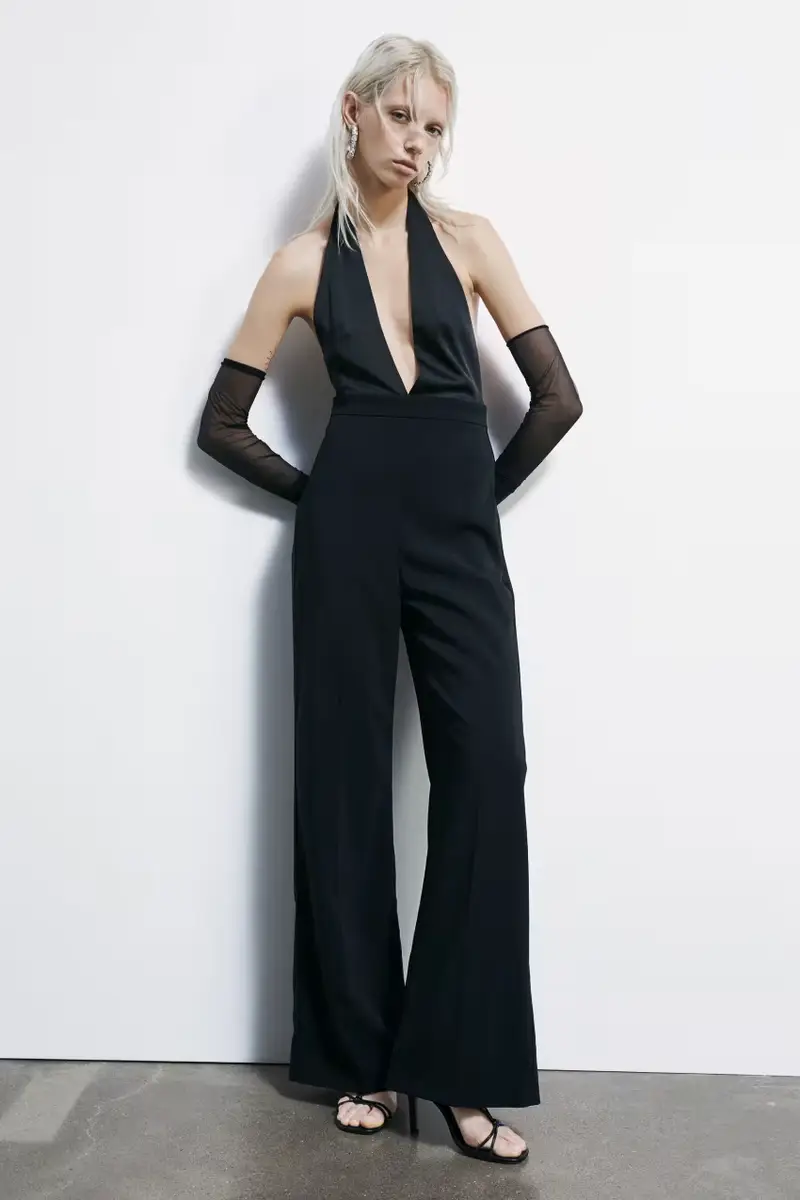 Tuta fluida in crêpe con scollo profondo Nero