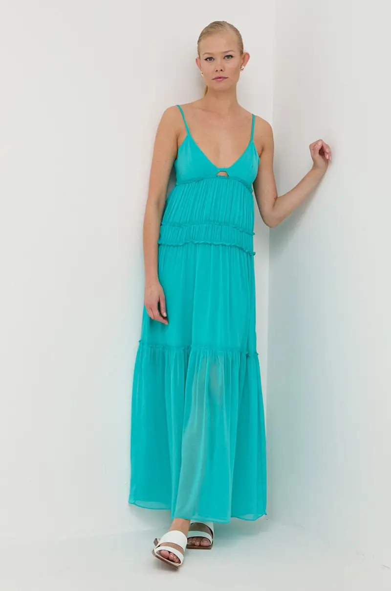 vestito colore turchese