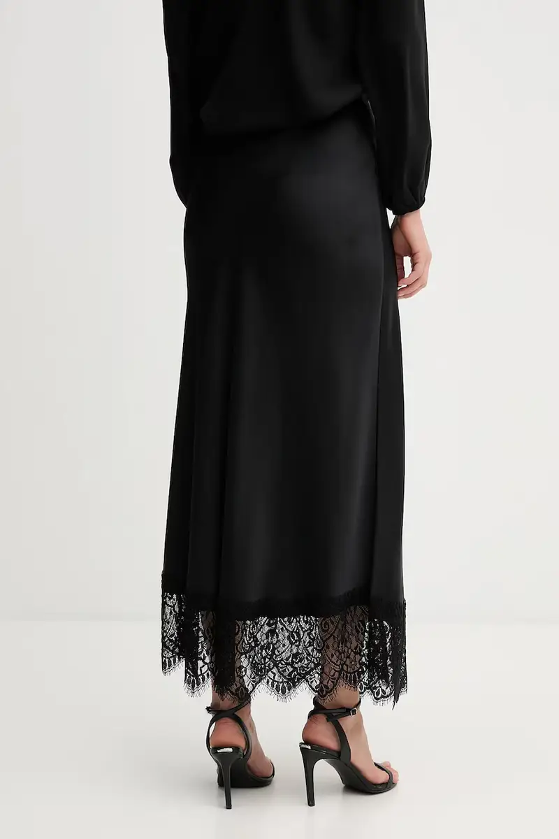 gonna colore nero 7592146 miniatura 3