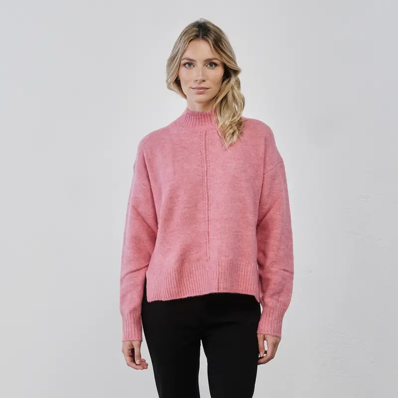 Maglioncino rosa da donna modello lupetto