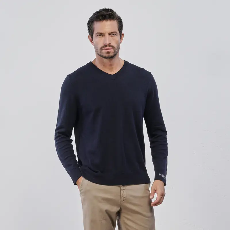 Maglione blu da uomo con scollo a V e dettaglio logo su maniche