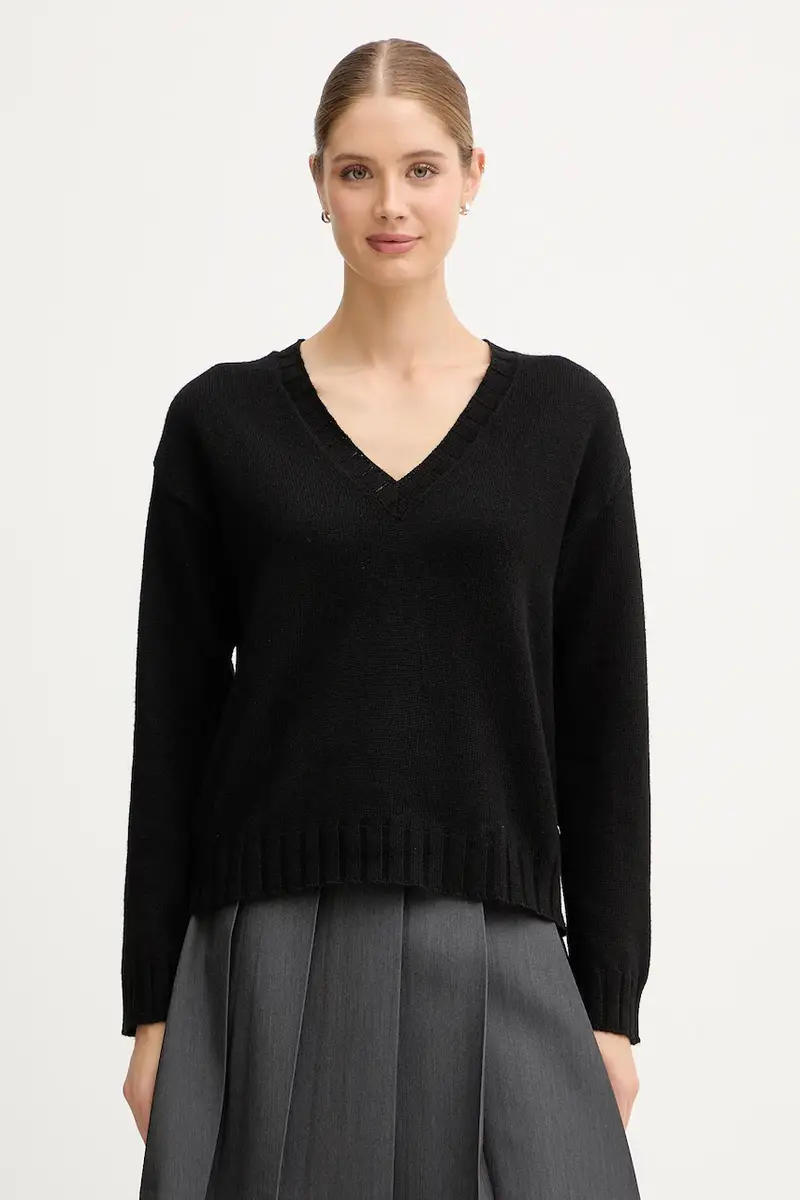 maglione con lana colore nero PL7000001