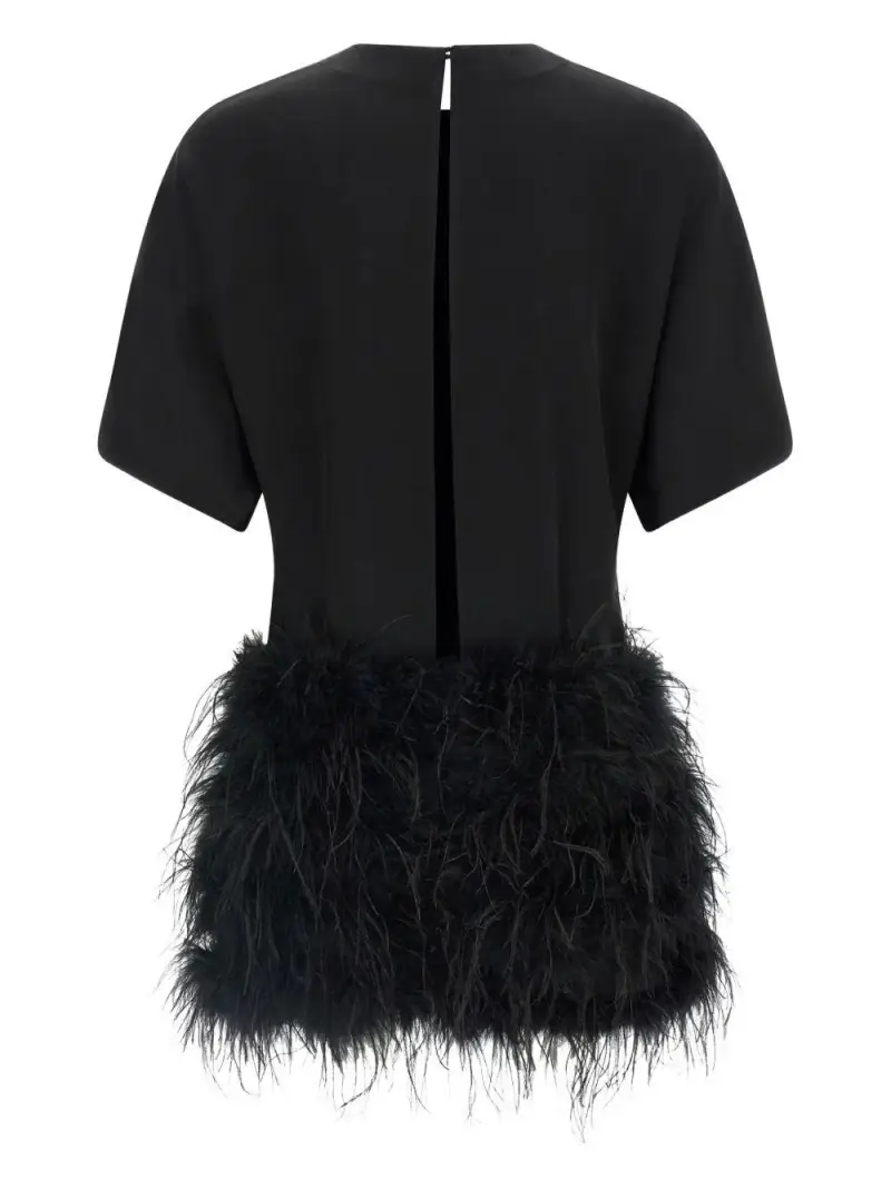 Abito nero con dettaglio in piume miniatura 3