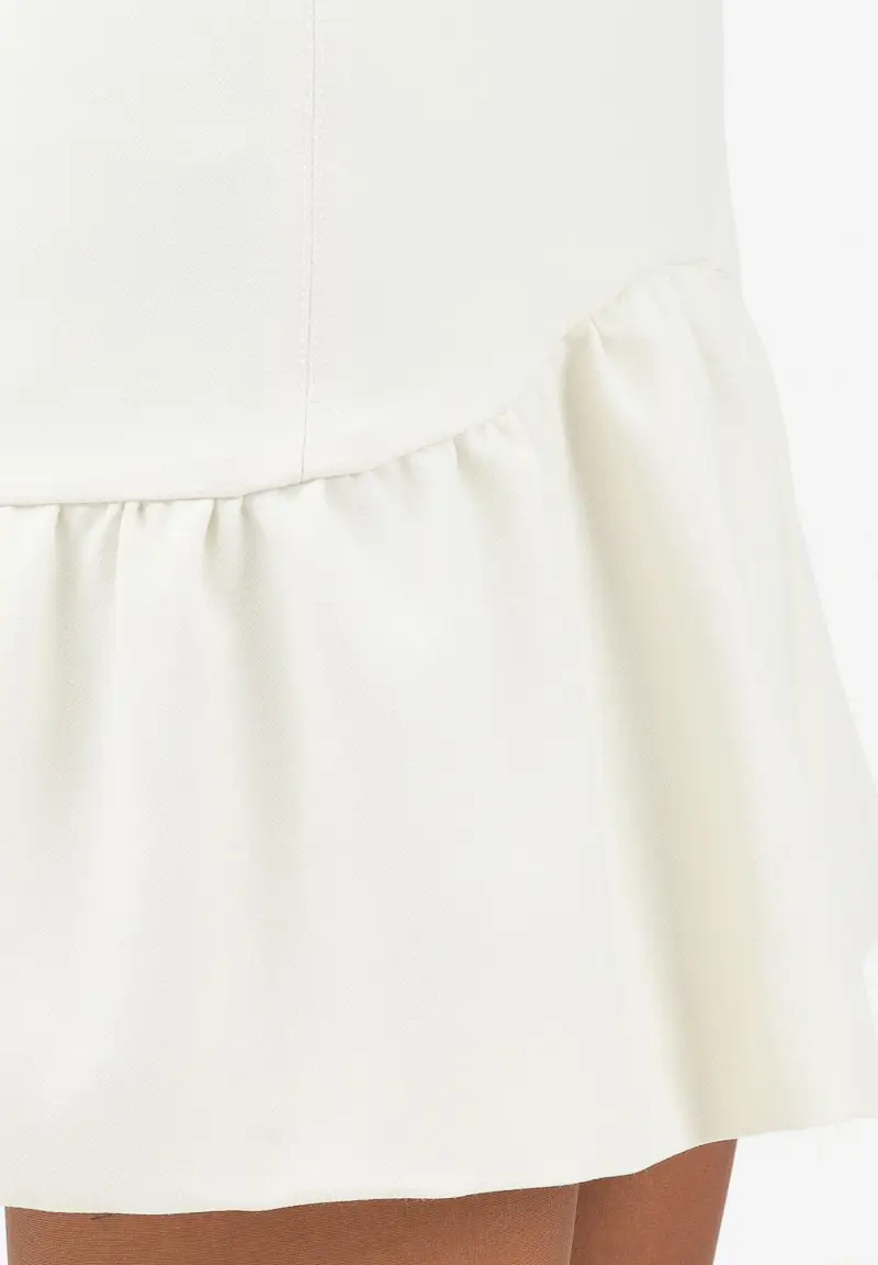 Gonna corta panna da donna miniatura 3