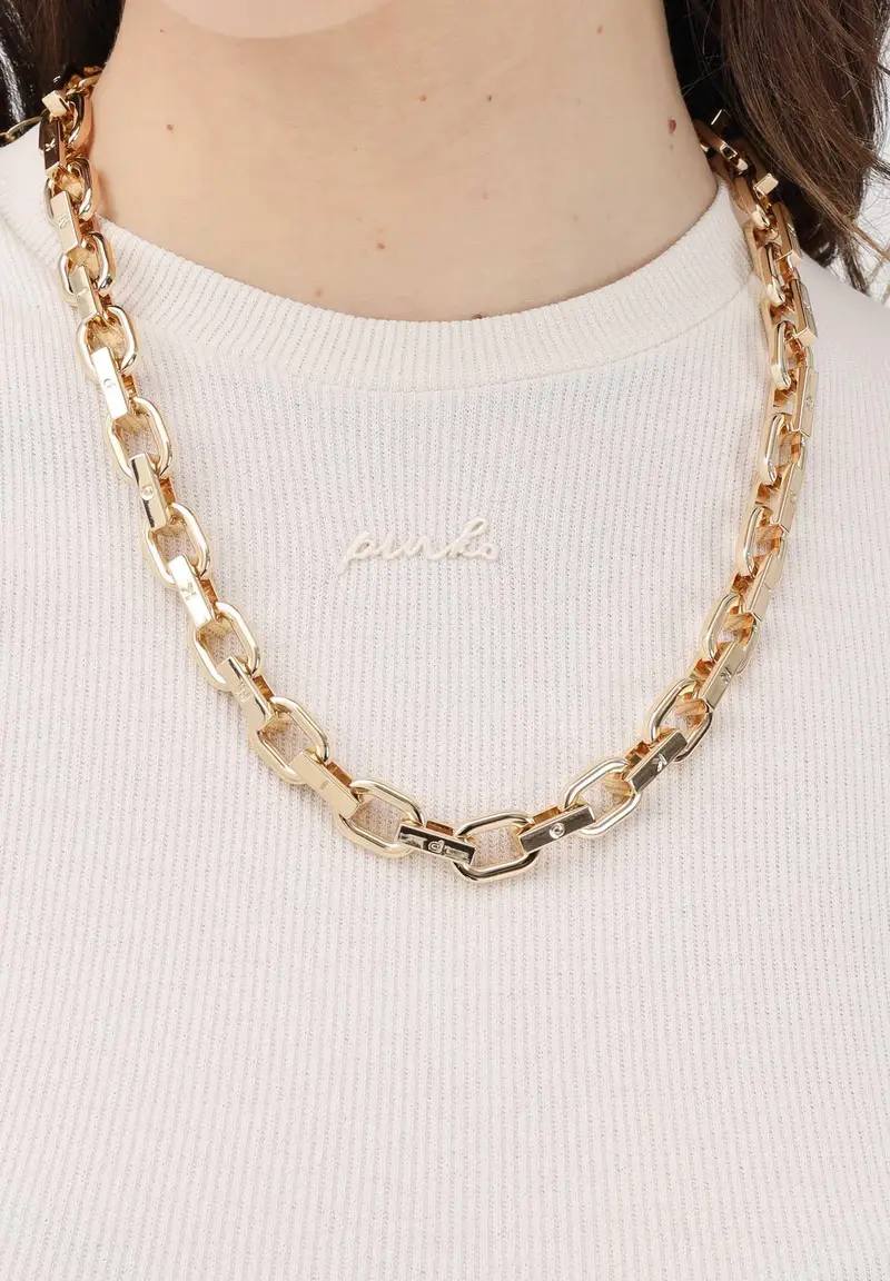 Maglia a manica corta beige da donna con catena miniatura 3