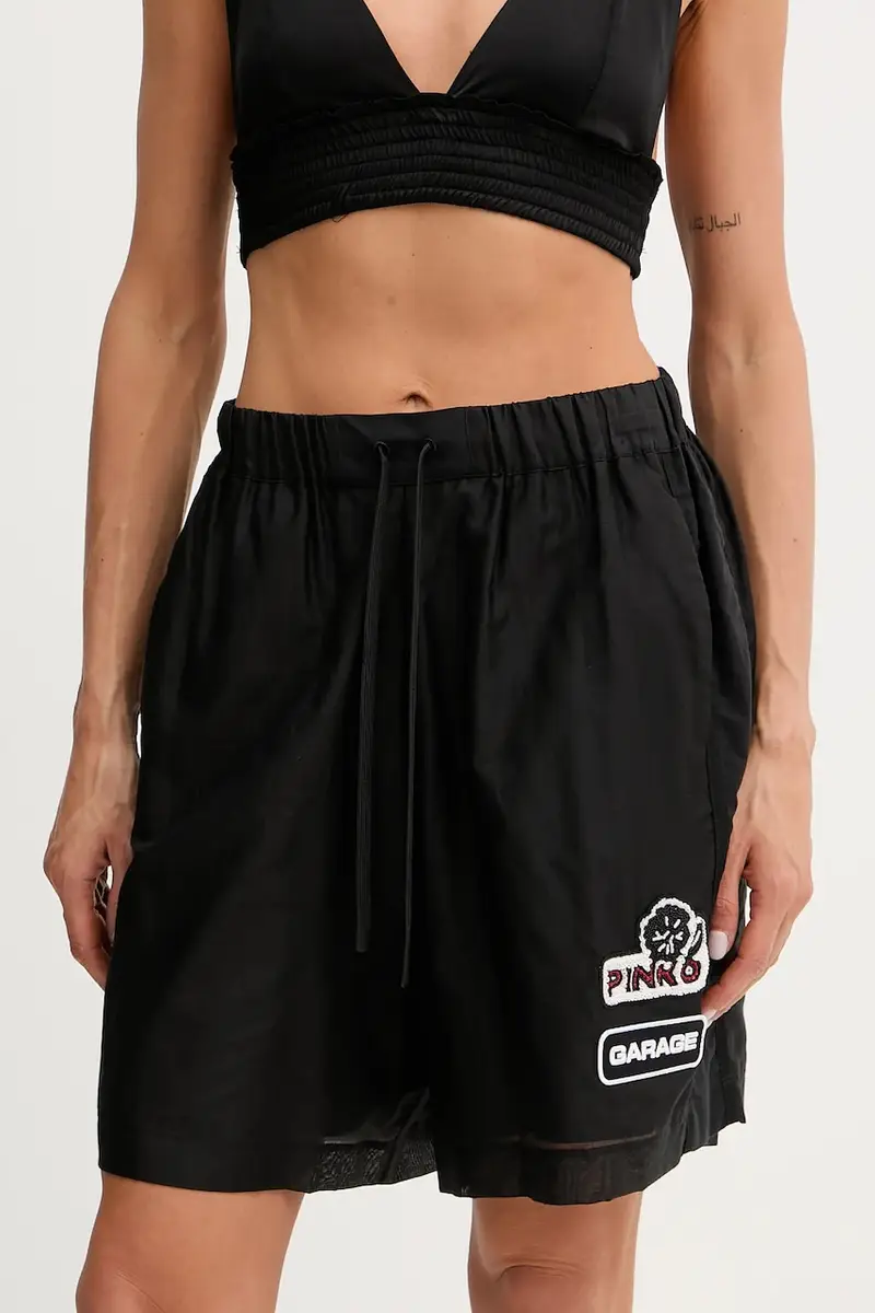 pantaloncini donna colore nero 105243 A2M7