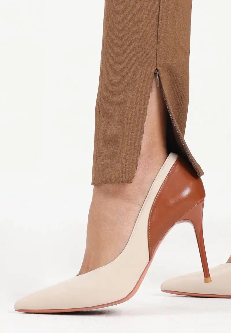 Pantalone elegante cammello da donna con fondo regolabile miniatura 3