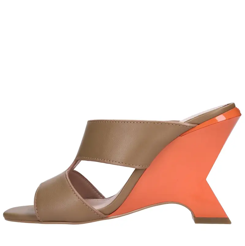 Pinko Scarpe con Tacco Marrone