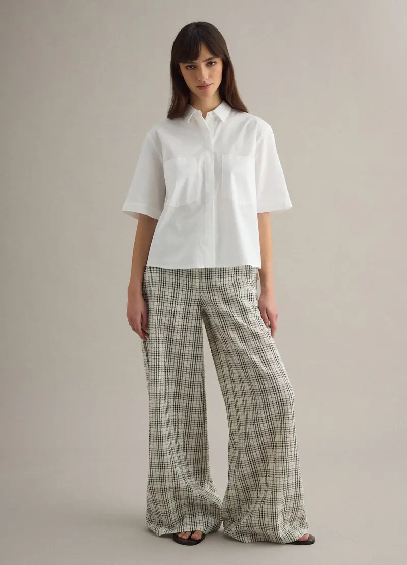 PIOMBO Camicia In Cotone Elasticizzato Bianca Oversize Fit Con Taschine, Donna, Bianco miniatura 2