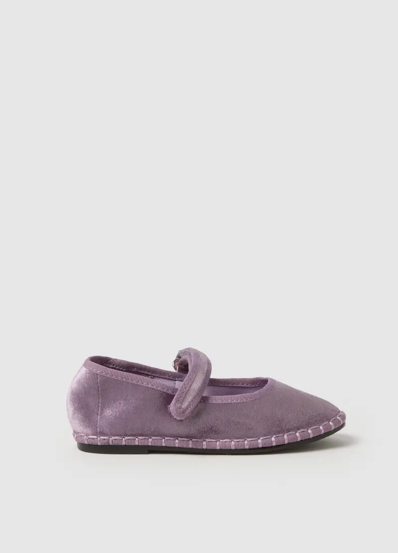 Friulane Da Bambina Viola, Viola