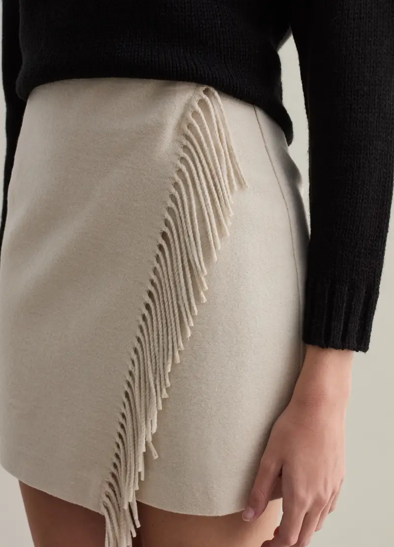 Minigonna A Portafoglio Con Frange, Donna, Bianco miniatura 3